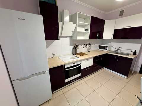 квартира за адресою Регенераторна вул., 4 к5
