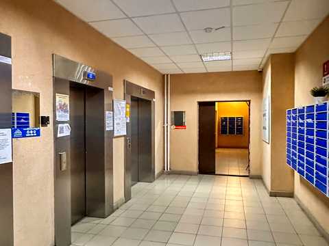 квартира по адресу Драгоманова ул., 2