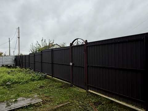 будинок за адресою с. Старий Білоус, Просторна