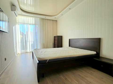 квартира за адресою Регенераторна вул., 4 к14