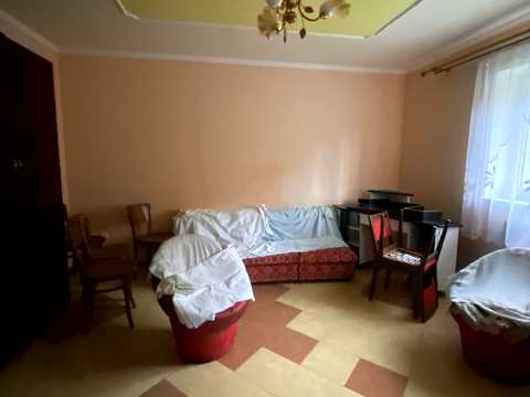 будинок за адресою Центральна, 45