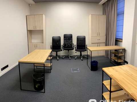 комерційна за адресою Рильський пров., 6