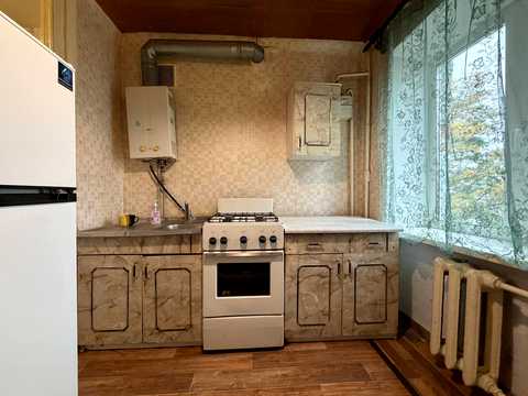 квартира по адресу Радистов ул., 4