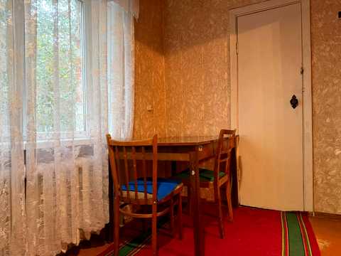 квартира по адресу Радистов ул., 4