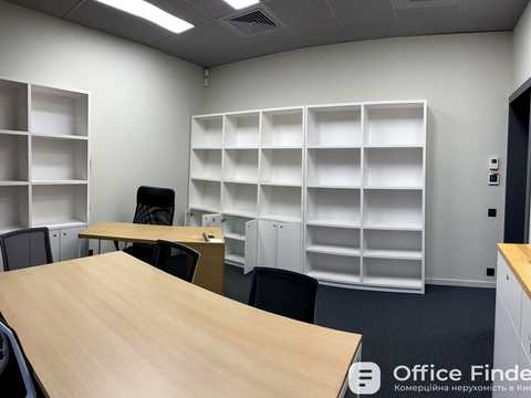 комерційна за адресою Рильський пров., 6