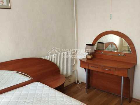 квартира за адресою Нескорених вул. (Героїв Праці), 12д