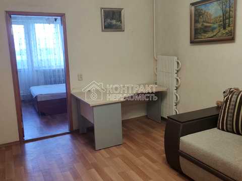 квартира за адресою Нескорених вул. (Героїв Праці), 12д