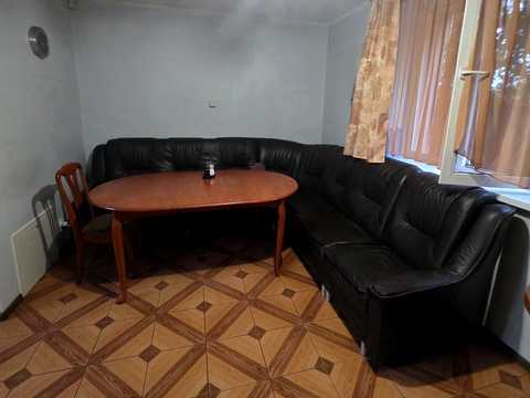 будинок за адресою с. Тарасівка, Абрикосова вул.