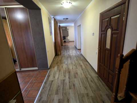 будинок за адресою с. Тарасівка, Абрикосова вул.