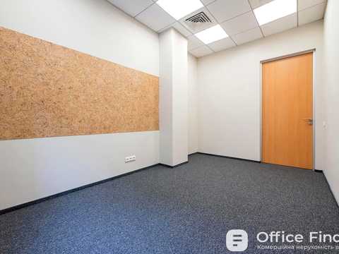комерційна за адресою Рильський пров., 6