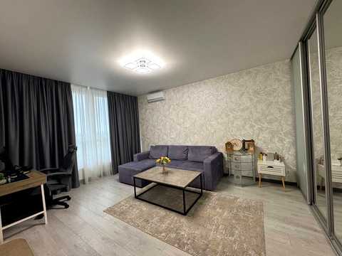 квартира за адресою Машинобудівників вул., 16