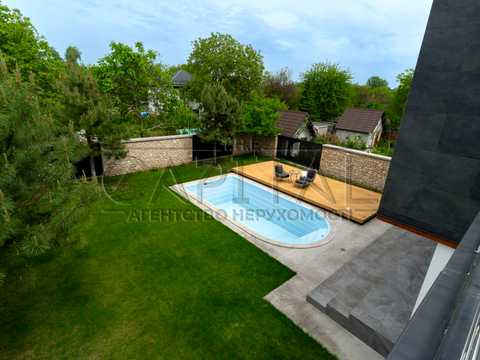 дом по адресу 54-та Садова ул.