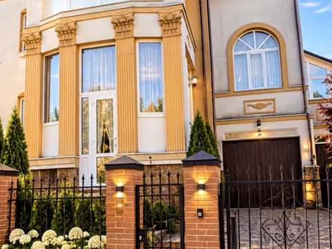 дом по адресу Лісна