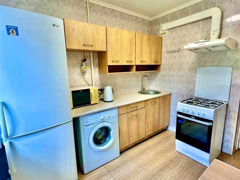 квартира за адресою Київ, Родини Глаголєвих вул. (Академіка Грекова), 3 к1
