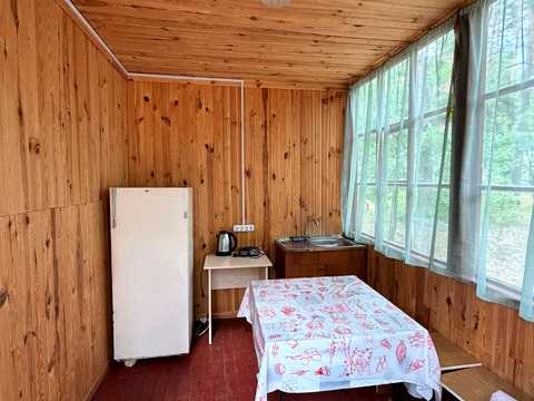 комерційна за адресою Курортна, 17