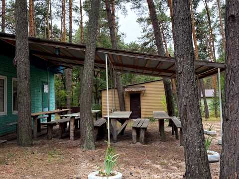 комерційна за адресою Курортна, 17