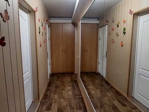 комерційна за адресою Науки просп. (Гагаріна), 80