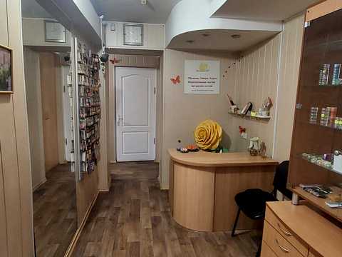 комерційна за адресою Науки просп. (Гагаріна), 80