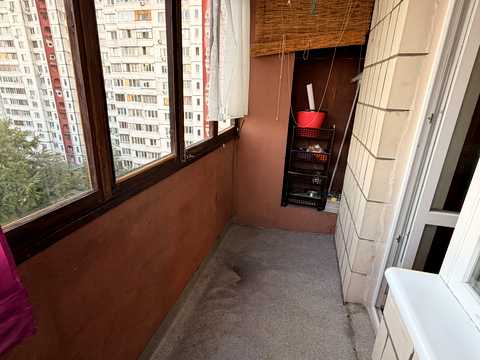 квартира за адресою Ревуцького вул., 17-Б