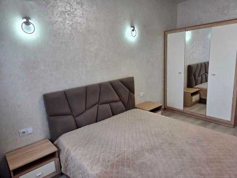 квартира за адресою Ревуцького вул., 40-В