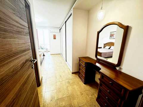 квартира по адресу Володимирська ул., 1