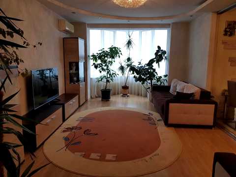 квартира по адресу Хмельницкая ул., 10