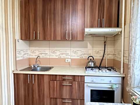 квартира за адресою Кам'янецька вул., 157