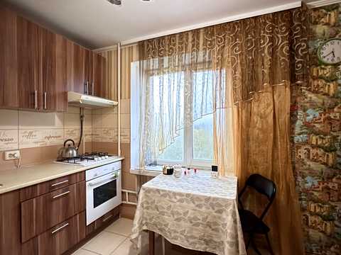 квартира за адресою Кам'янецька вул., 157