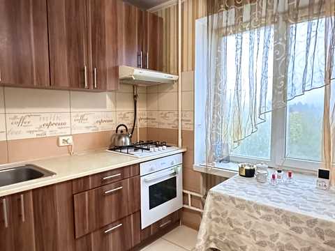 квартира за адресою Кам'янецька вул., 157