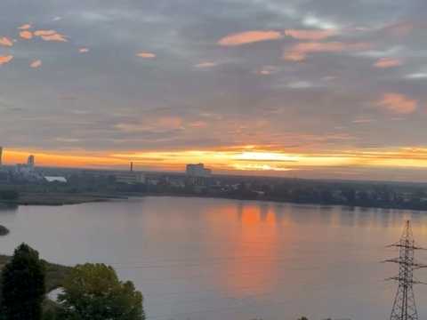 квартира по адресу Ревуцкого ул., 42