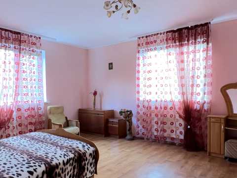 дом по адресу Центральна, 40
