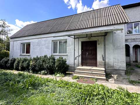 дом по адресу Центральна, 40