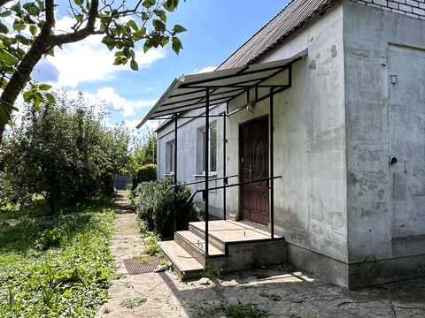 дом по адресу Центральна, 40