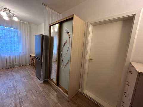 квартира за адресою Йорданська вул. (Лайоша Гавро), 3