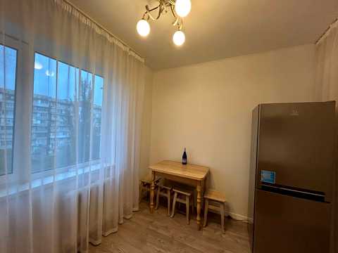 квартира за адресою Йорданська вул. (Лайоша Гавро), 3