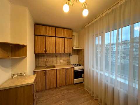 квартира за адресою Йорданська вул. (Лайоша Гавро), 3