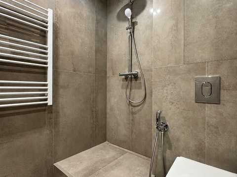 квартира по адресу Братьев Шеметов ул., 8