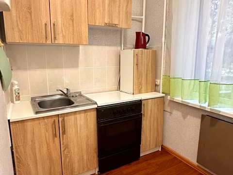 квартира по адресу Генерала Жадова ул., 23 к3