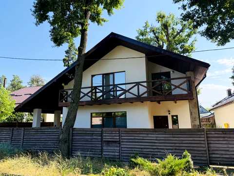дом по адресу Володимира Івасюка ул. (Грибоєдова)