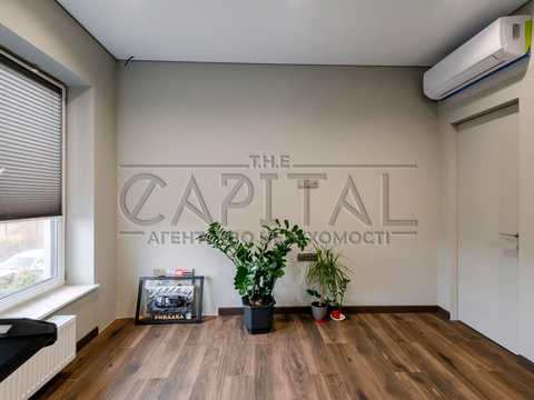 будинок за адресою Доброго Дуба вул.