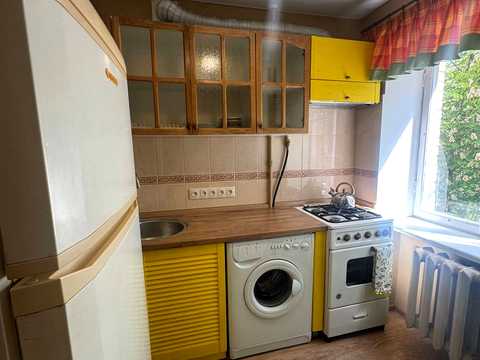 квартира по адресу Салютная ул., 12/62