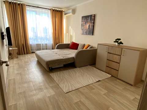 квартира за адресою Андрія Малишка вул., 15