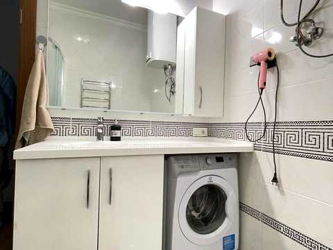 квартира за адресою Дмитрівська вул., 82