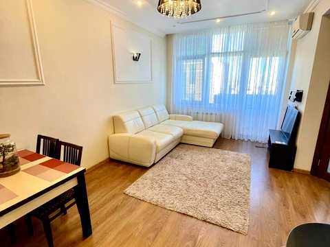 квартира за адресою Дмитрівська вул., 82