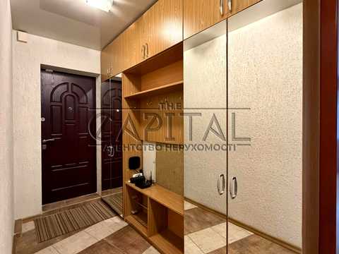 квартира по адресу Героев Днепра ул., 38-Е