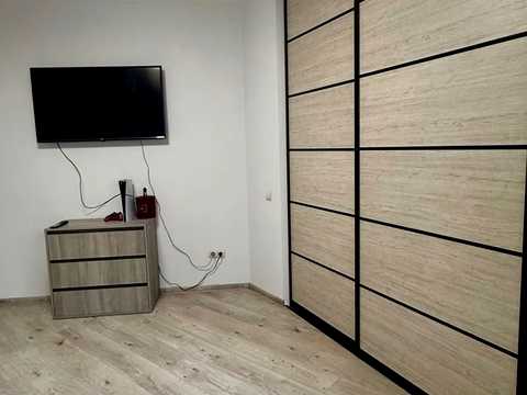 квартира за адресою Олександра Довженка вул., 61