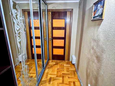 квартира по адресу Золотогорская ул., 3