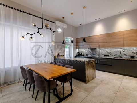 дом по адресу Садова ул.