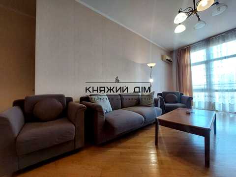 квартира за адресою Панаса Мирного вул., 17