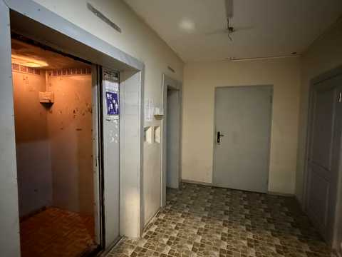 квартира за адресою Анни Ахматової вул., 16-В